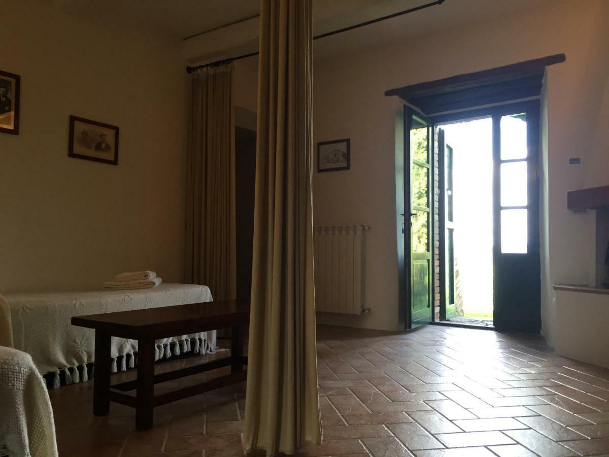 Agriturismo Erta Casole d'Elsa Exterior photo